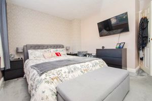 Photo 8- click for photo gallery